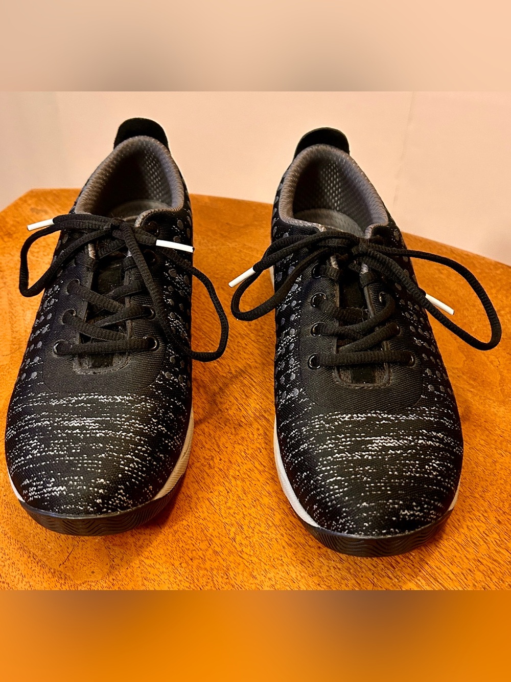 Dansko Athletic Mesh Sneakers 450801‑0201 • Women’s 40 (9.5–10) • Lightweight Co